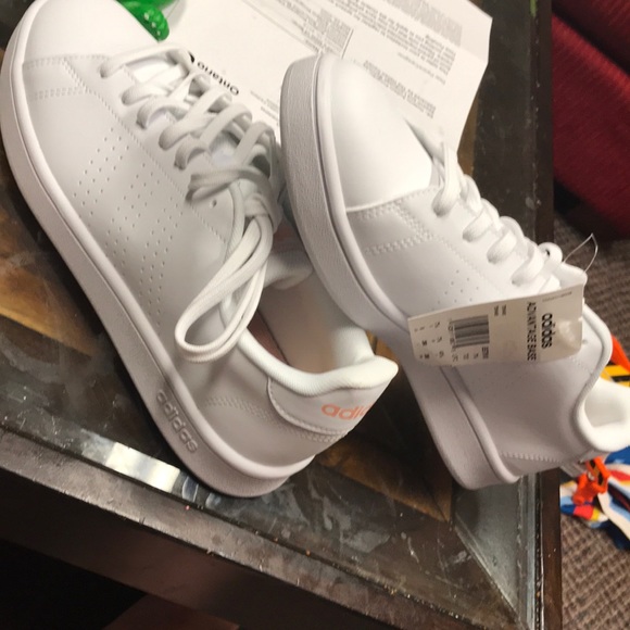 Adidas shoes - Picture 1 of 3